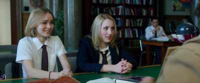 (chuckling) - Yoga Hosers