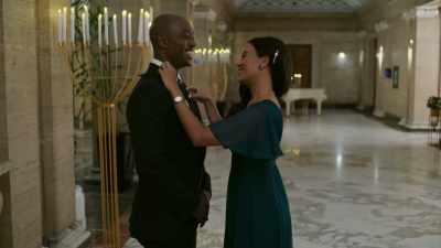 [chuckling] - The Groomsmen: First Look