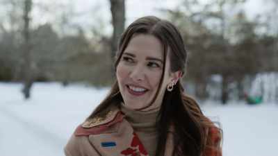 (chuckling) - A Royal Christmas Crush