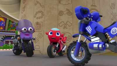 (chuckling)
- Well, maybe Mufflerkrunk
didn't come this time, - Ricky Zoom