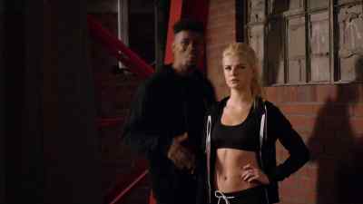 (CHUCKLING) Yo. - Bring It On: Worldwide #Cheersmack