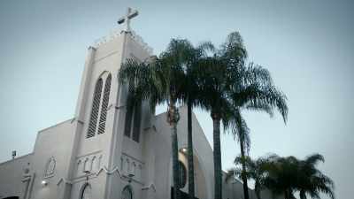 [church bell ringing] - Sister Wife Murder