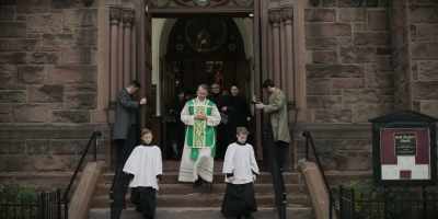 [churchgoers chattering] - The Greatest Beer Run Ever