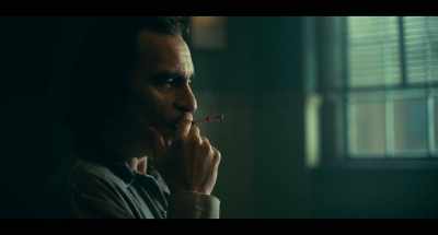 [cigarette crackling faintly] - Joker: Folie à Deux