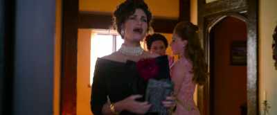 -Cinderella! -I'm starting
to think she doesn't like us. - Cinderella