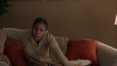 Cindy, this bitch is messing up my floor! - Scary Movie 3