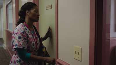 [Cindy] Come in. - The Chi