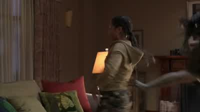 Aah! Cindy, please help me! - Cindy! - Okay. Hang on a second. Hello? Father Muldoon here. We're get - Scary Movie 3