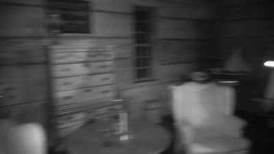 Cindy, we're getting
a lot of action down here. - The Holzer Files