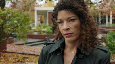 (Claire)
Dana Booker's
looking into three people - Pretty Little Liars: The Perfectionists