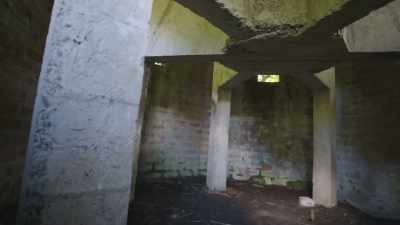[Claire] They're leftovers
from the Second World War - Mysteries of the Abandoned