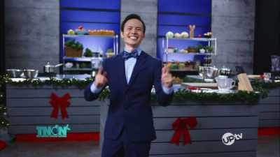 [clapping, cheering] - A Christmas Recipe for Romance