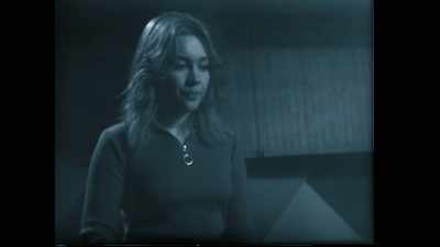 [Claps hands] - The Little Drummer Girl