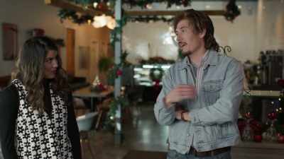 Clara may have pitched
in an idea or two, but- - A Christmas of Wonders