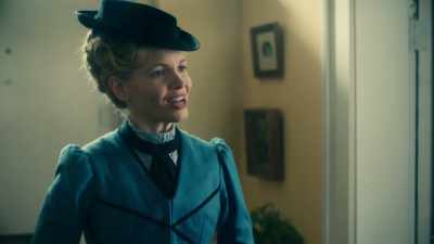 CLARA SIMMS RETURNS
TO HER HOME AN INDEPENDENT, - Miss Scarlet and the Duke