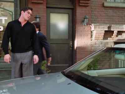 Clark, come on, get in. - Lois & Clark: The New Adventures of Superman