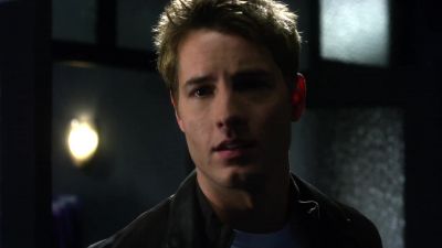 Clark, I know
you wanna save everybody - Smallville