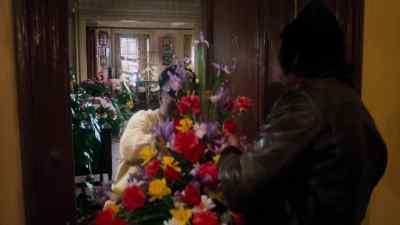 - Clark?
- I'll take them. Thank you. - The Sunshine Boys