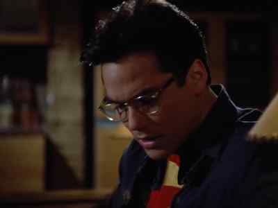 - Clark?
- Yeah. - Lois & Clark: The New Adventures of Superman