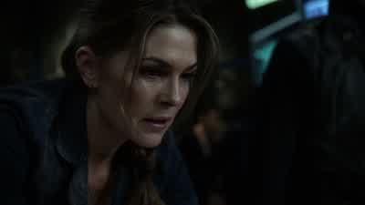 Clarke: Mom? - The 100
