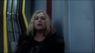 [Clarke panting] - The 100