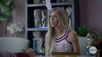 [class bell ringing] - The Secret Lives Of Cheerleaders