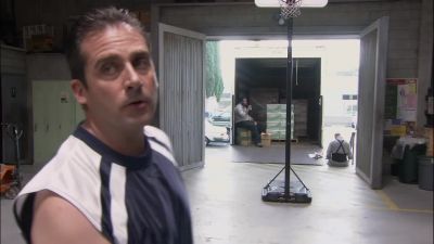 Classic beginner's mistake,
eating before a game. Tck! - The Office