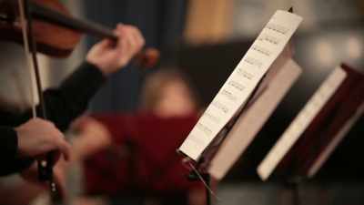 [classical music being played] - History's Greatest Heists with Pierce Brosnan