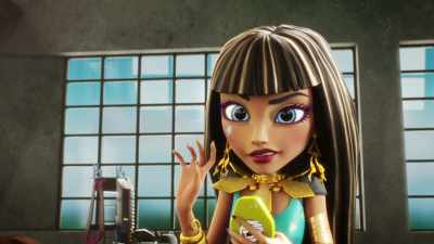 (CLATTERING) - Monster High: Electrified