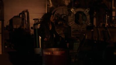 (clattering) - Queen of the South