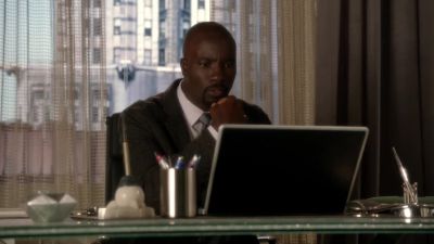 CLAUDINE: Whatcha doing? - Ringer