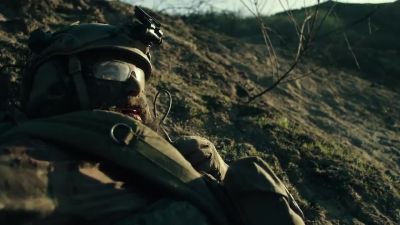 CLAY:
Bravo 3, you're clear to move. - SEAL Team