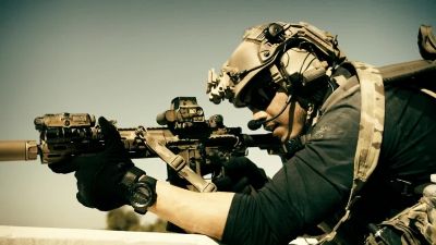 CLAY: Hold what you got. Hold
what you got. Save your ammo. - SEAL Team