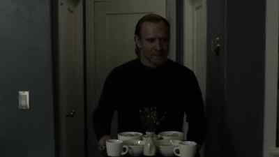 Clean up nice there, Colonel.
Thank you, ma'am. - Falling Skies