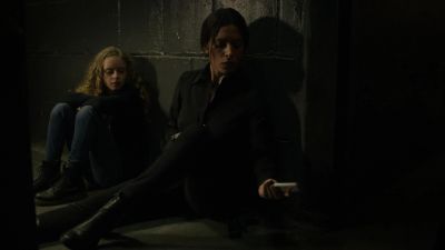 Clear.
Check the next room. - Person of Interest