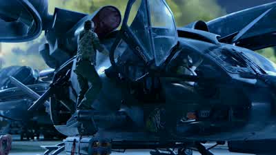 Clear. Come on, baby. Colonel? Sir? I got a situation here. - Avatar