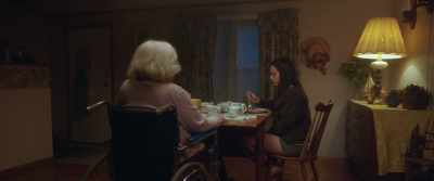 Clear the table please - Souvenirs