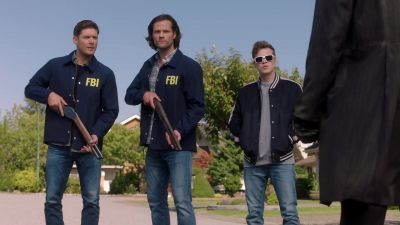 Clear the way. - Supernatural