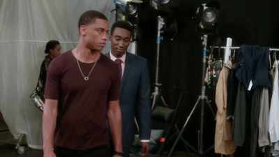 [clearing throat] - Famous in Love