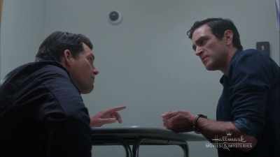 [clears throat awkwardly] - Mystery 101: Playing Dead
