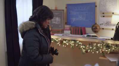 [clears throat] - Christmas Hotel