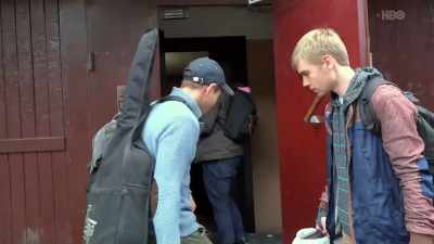 (click, alarm chirping) - Welcome to Chechnya