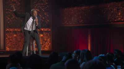 "Click that bitch up, - Marlon Wayans Presents: The Headliners