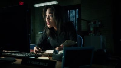 (click)
officer: On your knees! - Sleepy Hollow