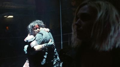 [CLICK] - The 100