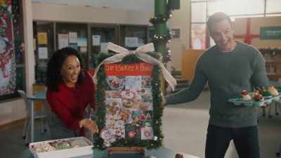 [click] - Scouting for Christmas