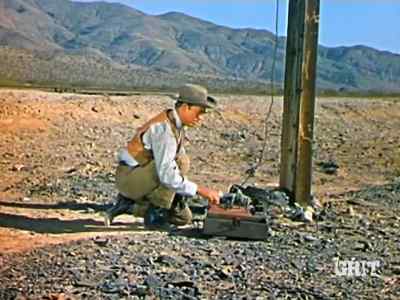 [ Clicking ] - Rails Into Laramie