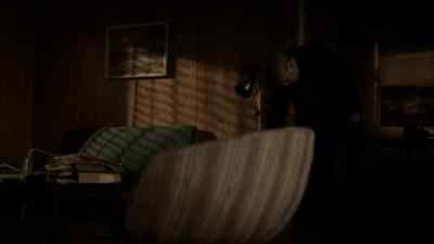 (CLICKS SWITCH) Oh, for...! - Wallander