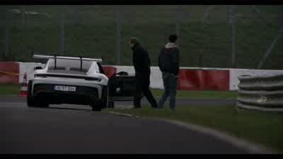♪ Climb ♪ ♪ Is all we know ♪ ♪ When thaw ♪ - Gran Turismo