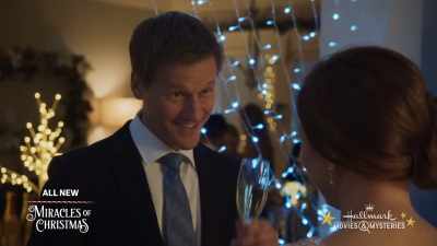 [clinking glass] - A Glenbrooke Christmas